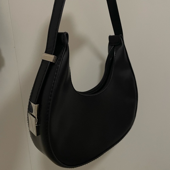 Handbags - Elegant Black Women's Bag